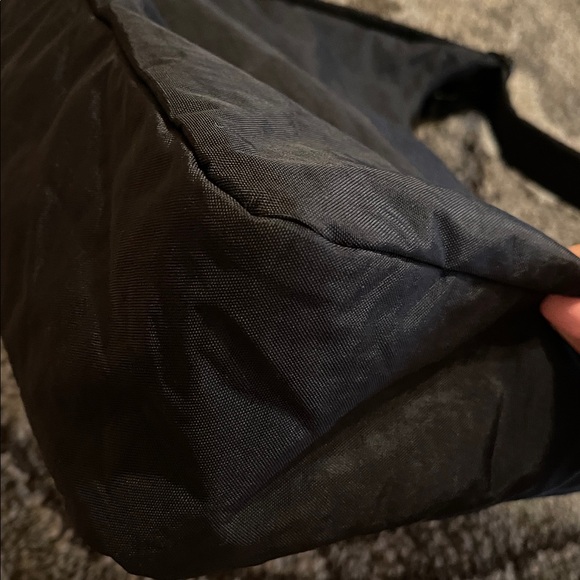 Baggu Black Nylon Shoulder Bag - Picture 12 of 16